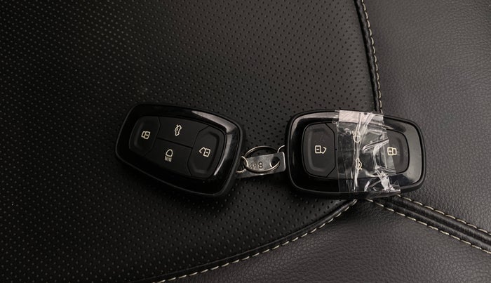 2023 Tata NEXON XZA PLUS PETROL, Petrol, Automatic, 27,603 km, Key Close Up