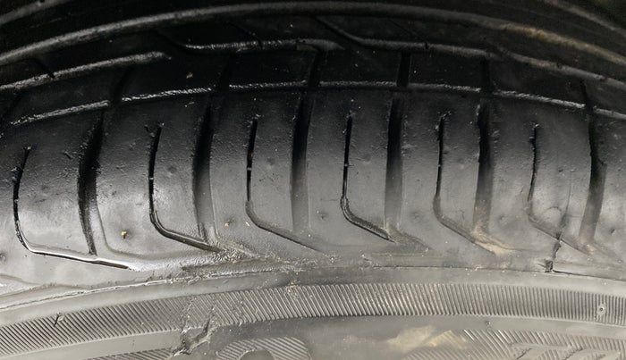 2023 Tata NEXON XZA PLUS PETROL, Petrol, Automatic, 27,603 km, Right Front Tyre Tread