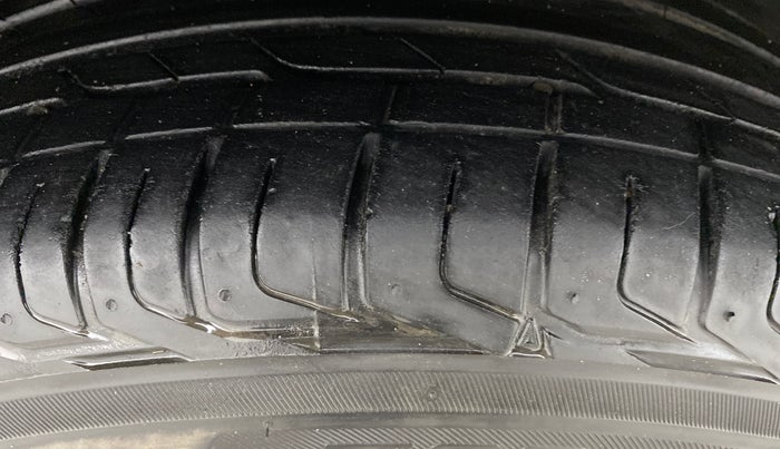 2023 Tata NEXON XZA PLUS PETROL, Petrol, Automatic, 27,603 km, Right Rear Tyre Tread