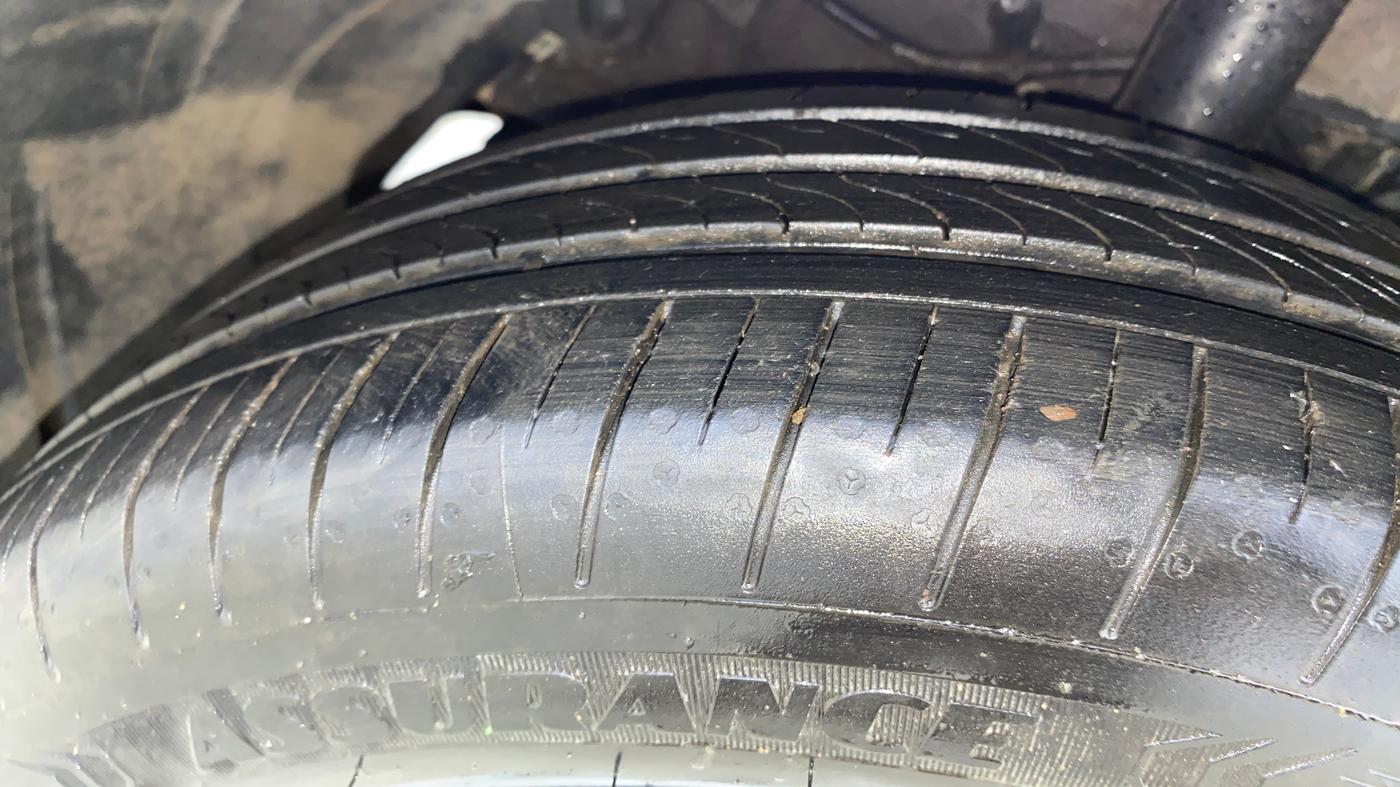 2014 Tata Zest XMS PETROL, Petrol, Manual, 38,531 km, Left Front Tyre Tread