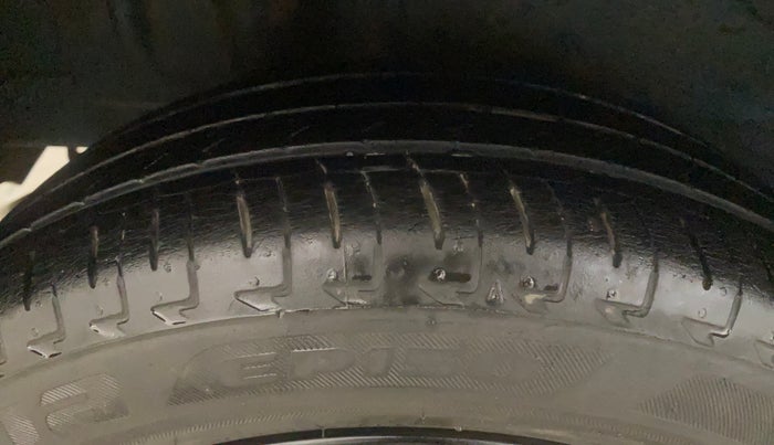 2018 Maruti IGNIS ALPHA 1.2 AMT, Petrol, Automatic, 35,738 km, Right Rear Tyre Tread