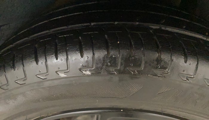 2018 Maruti IGNIS ALPHA 1.2 AMT, Petrol, Automatic, 35,738 km, Left Rear Tyre Tread