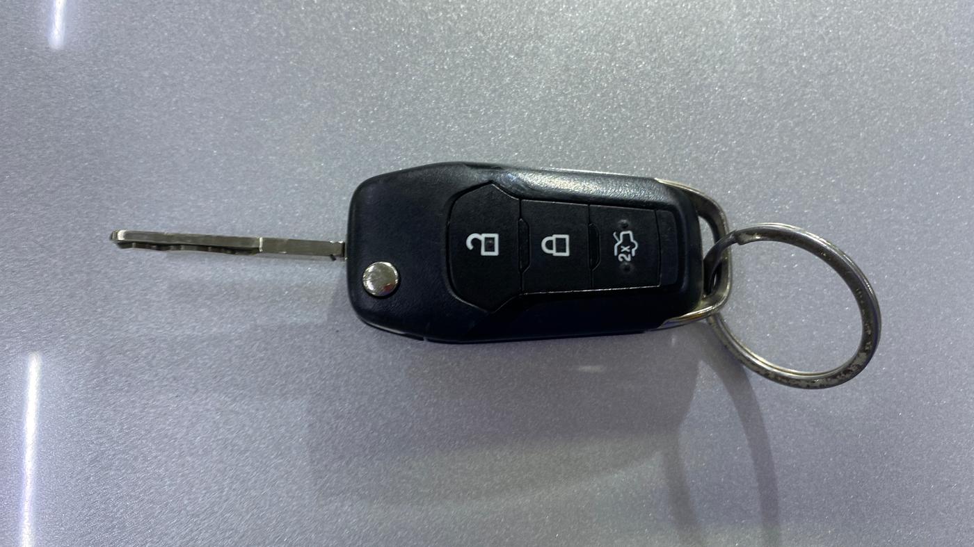 2015 Ford Figo Aspire TREND 1.2 PETROL, Petrol, Manual, 31,380 km, Key Close Up