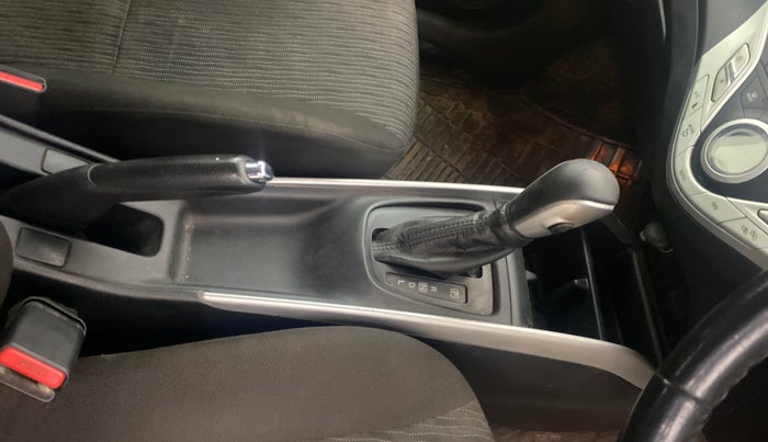 2018 Maruti Baleno ALPHA CVT PETROL 1.2, Petrol, Automatic, 49,217 km, Gear Lever