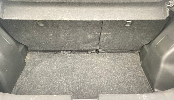 2018 Maruti Baleno ALPHA CVT PETROL 1.2, Petrol, Automatic, 49,217 km, Boot Inside