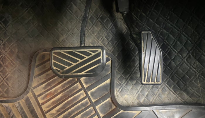 2018 Maruti Baleno ALPHA CVT PETROL 1.2, Petrol, Automatic, 49,217 km, Pedals