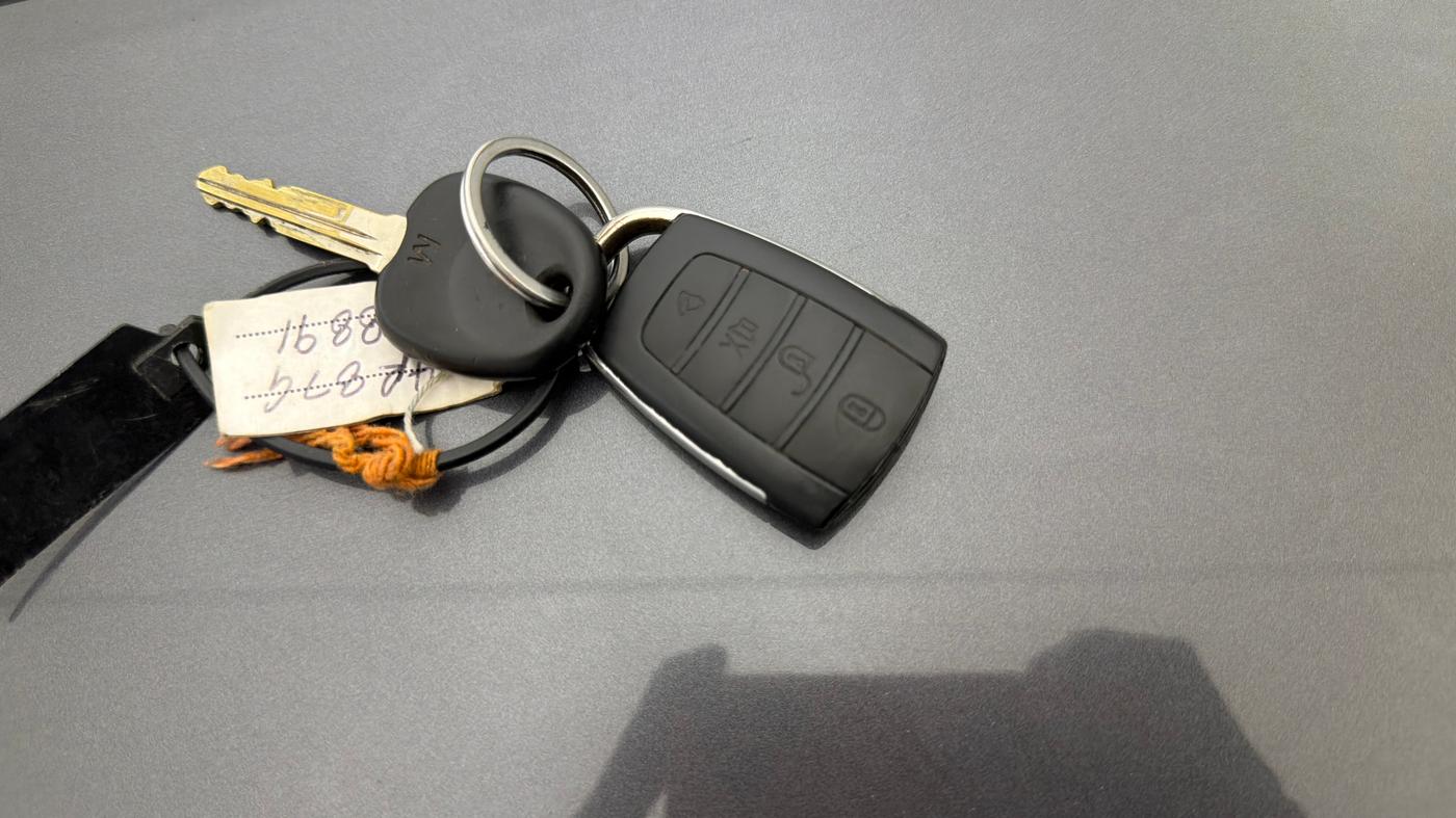 2022 Hyundai NEW SANTRO MAGNA EXECUTIVE CNG, CNG, Manual, 75,360 km, Key Close Up