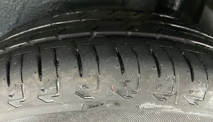 2021 Maruti IGNIS ALPHA 1.2 K12 AMT, Petrol, Automatic, 10,005 km, Left Rear Tyre Tread