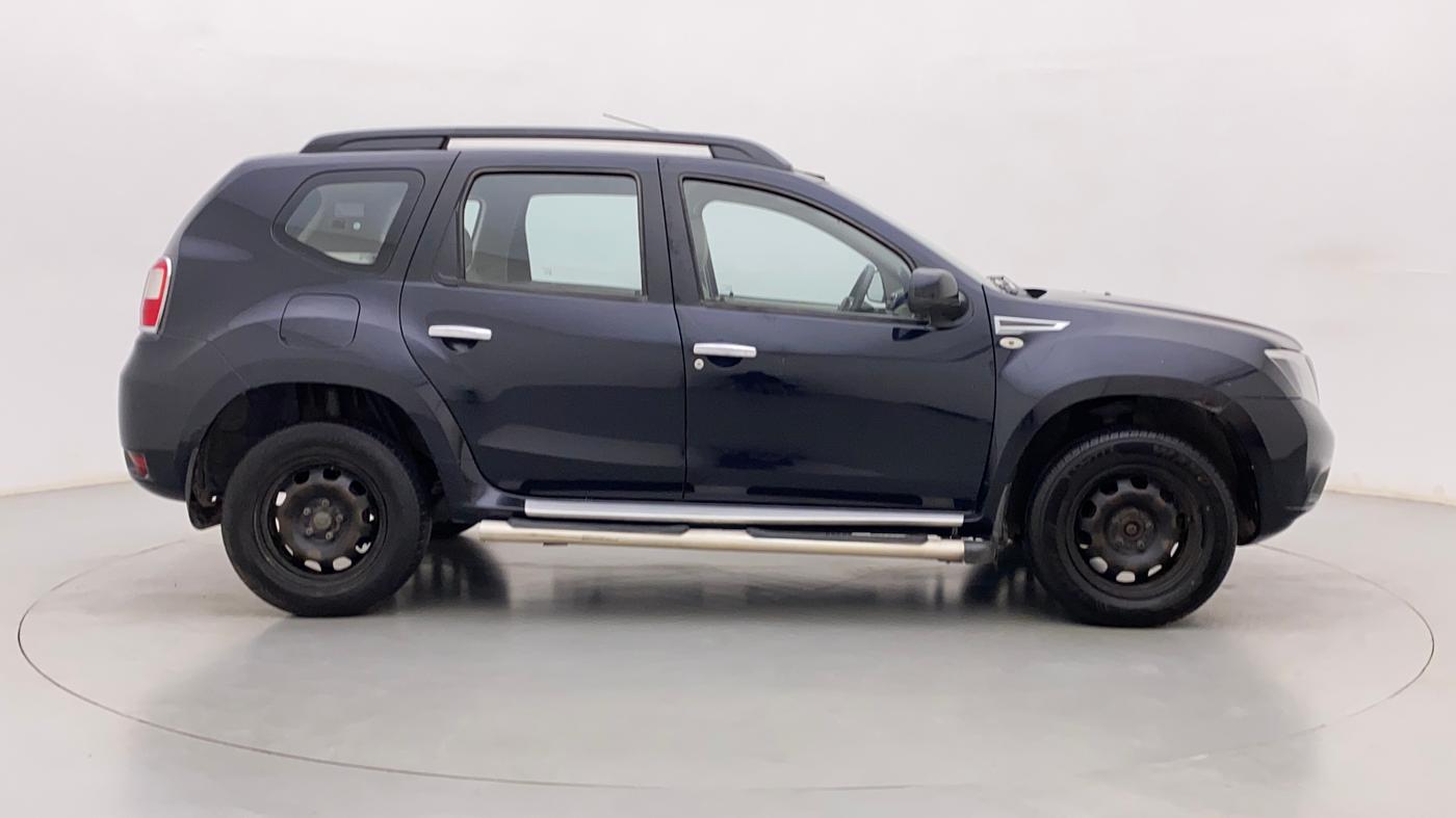 2015 Nissan Terrano XL (P), Petrol, Manual, 72,643 km, Right Side View