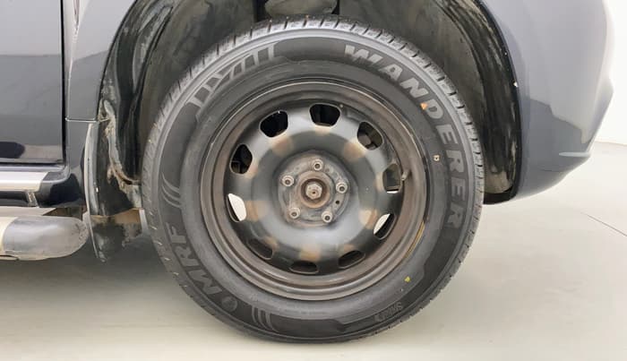 2015 Nissan Terrano XL (P), Petrol, Manual, 72,643 km, Right Front Wheel
