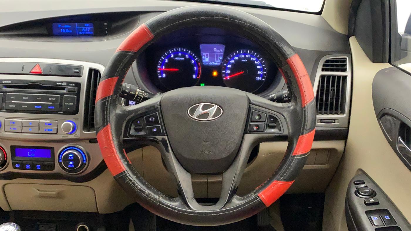 2014 Hyundai i20 ASTA 1.2, Petrol, Manual, 64,912 km, Steering Wheel Close Up