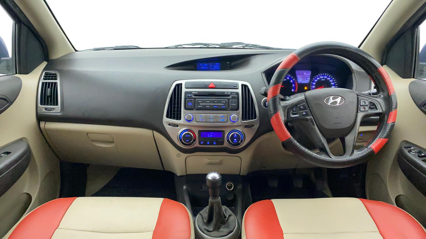 2014 Hyundai i20 ASTA 1.2, Petrol, Manual, 64,912 km, Dashboard
