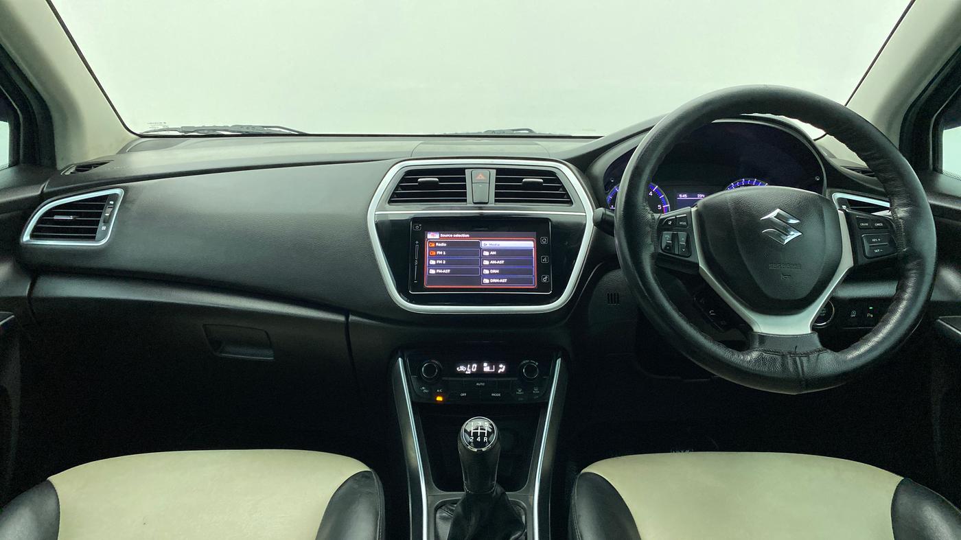 2017 Maruti S Cross ZETA SHVS, Diesel, Manual, 63,241 km, Dashboard
