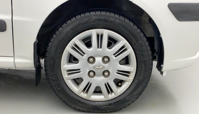 2014 Hyundai Santro Xing GLS PLUS AUDIO, CNG, Manual, 1,09,048 km, Right Front Wheel