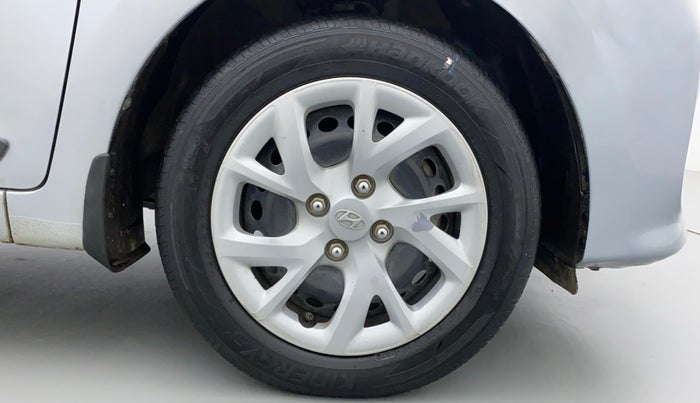 2019 Hyundai Grand i10 MAGNA CNG, CNG, Manual, 44,751 km, Right Front Wheel