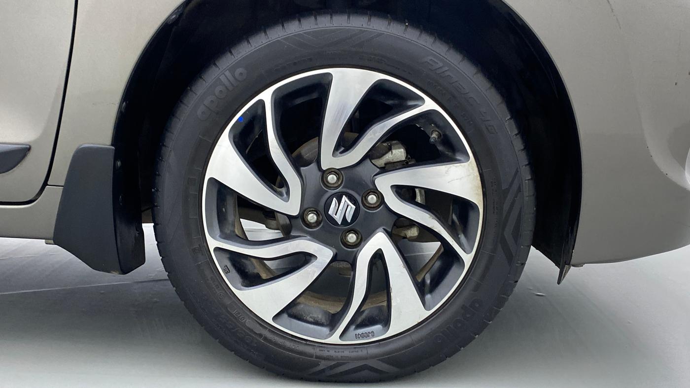 2021 Maruti Baleno ZETA 1.2 K12, Petrol, Manual, 13,173 km, Right Front Wheel