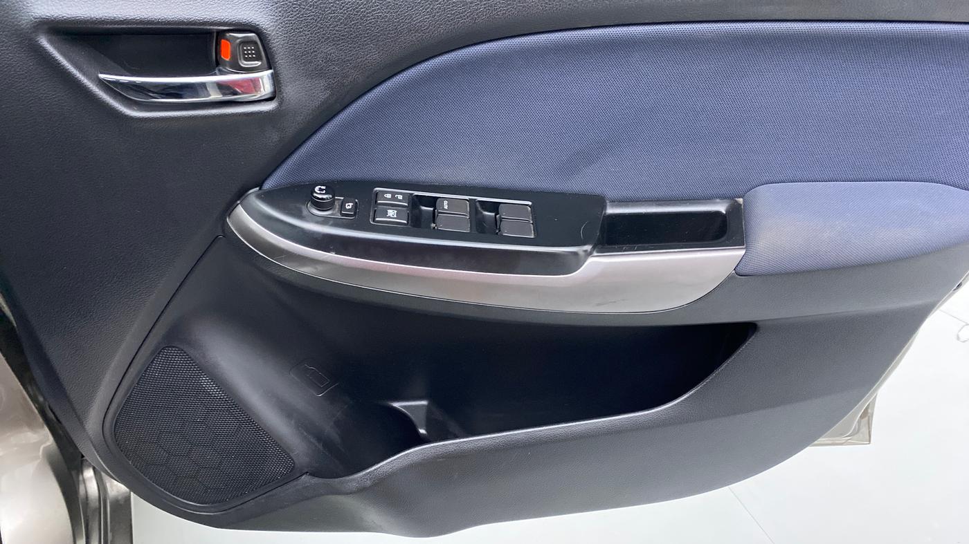 2021 Maruti Baleno ZETA 1.2 K12, Petrol, Manual, 13,173 km, Driver Side Door Panels Control