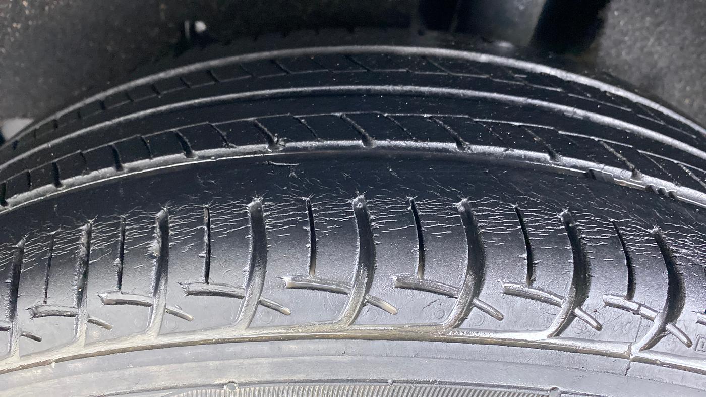 2018 Maruti Baleno DELTA PETROL 1.2, Petrol, Manual, 94,635 km, Left Rear Tyre Tread