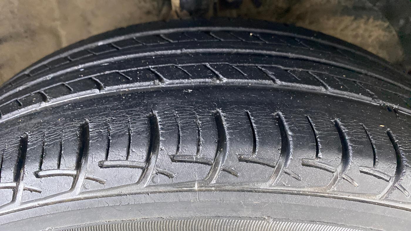 2018 Maruti Baleno DELTA PETROL 1.2, Petrol, Manual, 94,635 km, Right Front Tyre Tread
