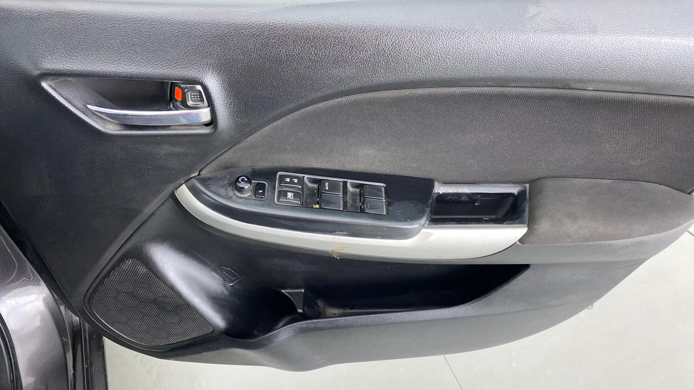2018 Maruti Baleno DELTA PETROL 1.2, Petrol, Manual, 94,635 km, Driver Side Door Panels Control
