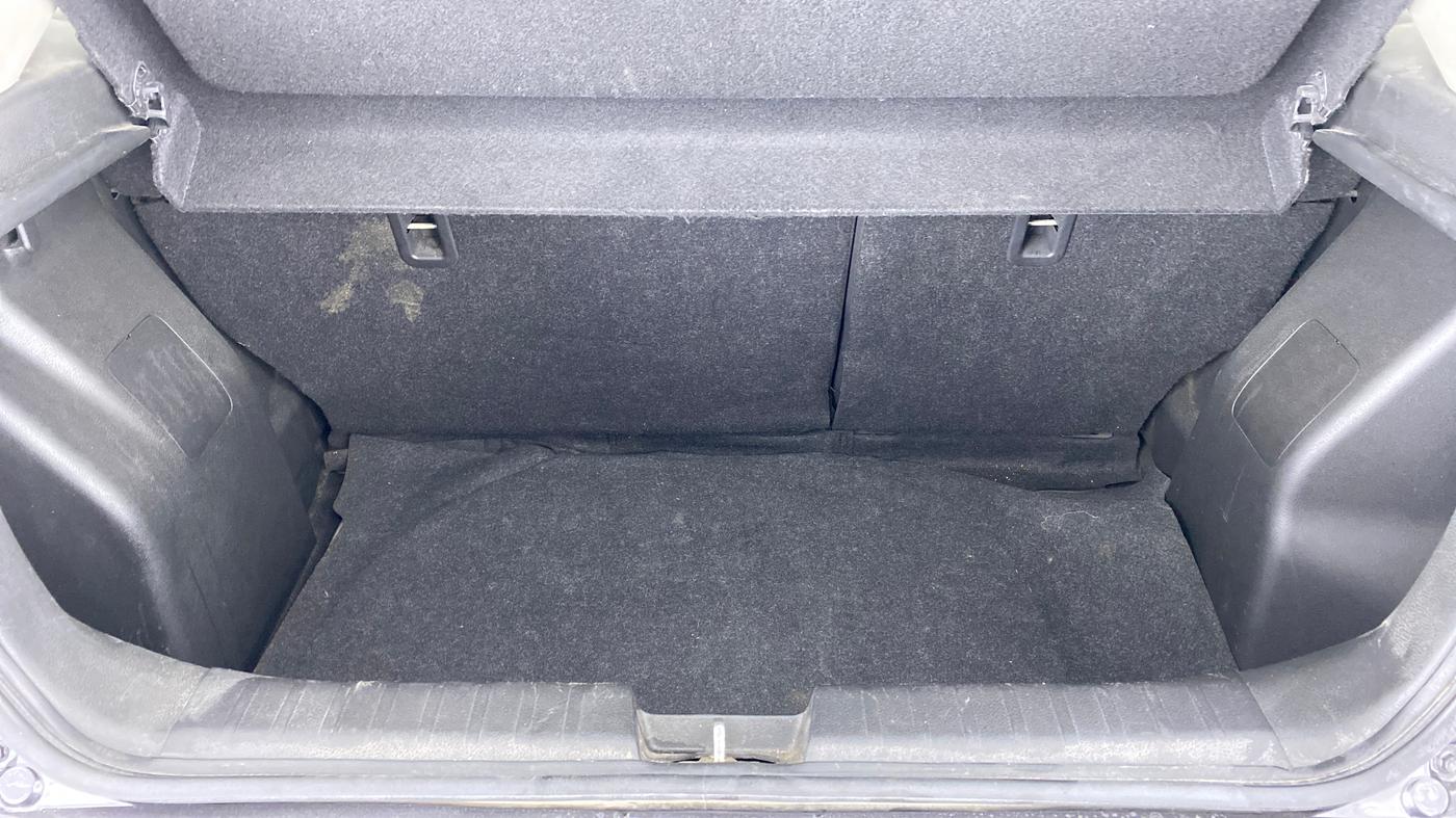 2018 Maruti Baleno DELTA PETROL 1.2, Petrol, Manual, 94,635 km, Boot Inside