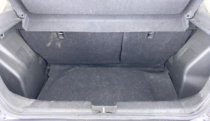 2018 Maruti Baleno DELTA PETROL 1.2, Petrol, Manual, 94,635 km, Boot Inside