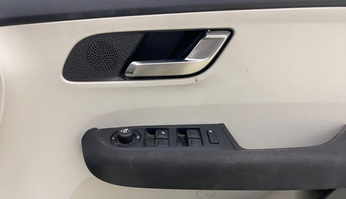 2021 Tata ALTROZ XZ PETROL, Petrol, Manual, 24,310 km, Driver Side Door Panels Control