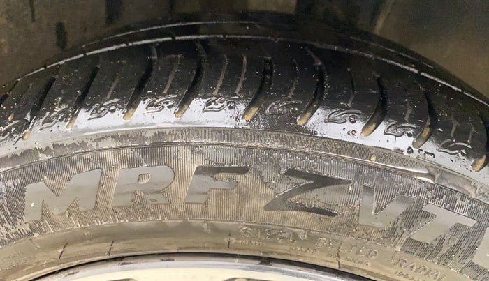 2021 Tata ALTROZ XZ PETROL, Petrol, Manual, 24,310 km, Right Front Tyre Tread