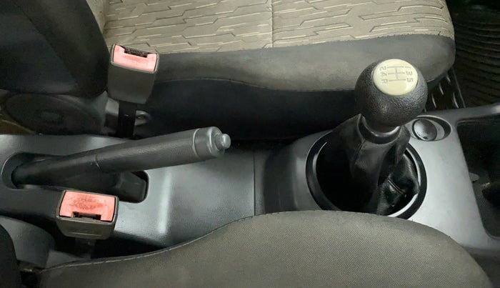 2011 Maruti Swift Dzire LXI, Petrol, Manual, 72,271 km, Gear Lever