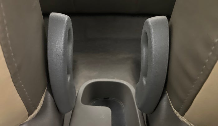 2013 Hyundai i10 ERA 1.1 IRDE, Petrol, Manual, 47,051 km, Driver Side Adjustment Panel
