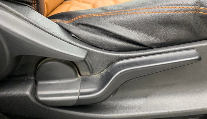 2019 Honda Amaze 1.5L I-DTEC S, Diesel, Manual, 70,075 km, Driver Side Adjustment Panel