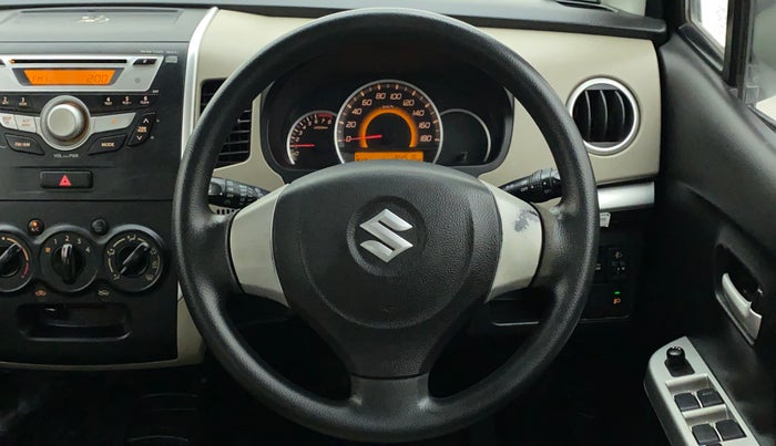 2014 Maruti Wagon R 1.0 VXI, Petrol, Manual, 84,516 km, Steering Wheel Close Up