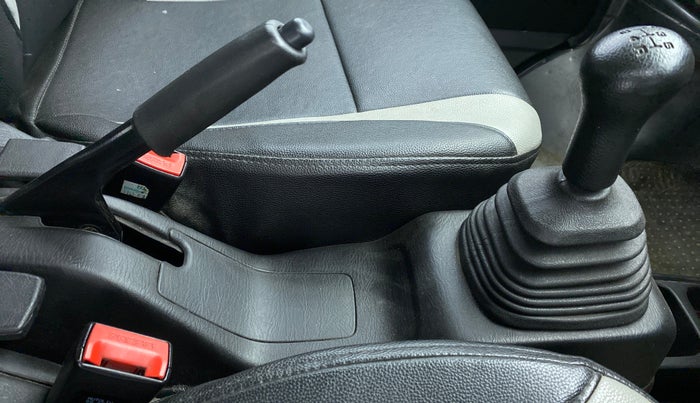 2019 Maruti Eeco 5 STR WITH AC PLUSHTR, Petrol, Manual, 23,652 km, Gear Lever