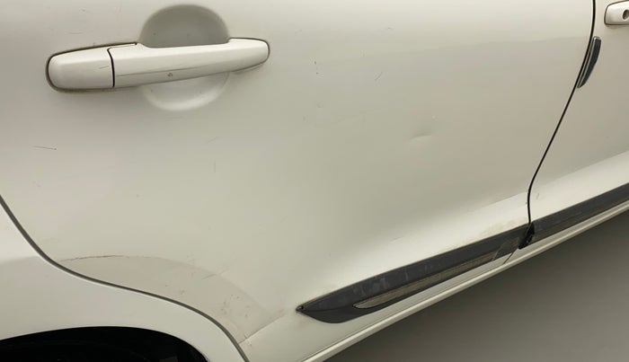 2017 Maruti Baleno DELTA PETROL 1.2, Petrol, Manual, 27,464 km, Right rear door - Slightly dented