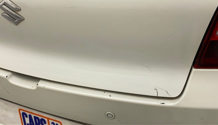 2017 Maruti Baleno DELTA PETROL 1.2, Petrol, Manual, 27,464 km, Dicky (Boot door) - Minor scratches