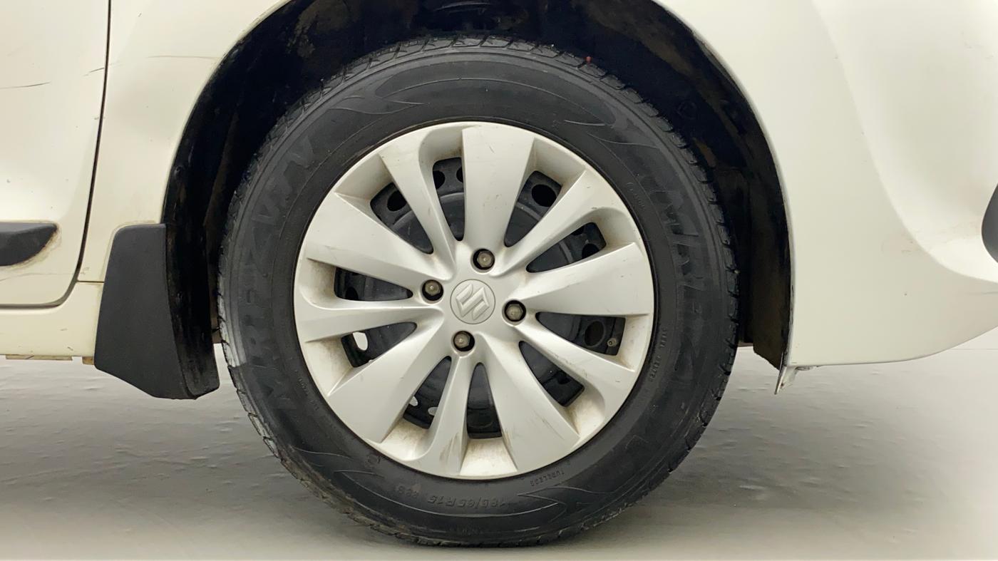 2017 Maruti Baleno DELTA PETROL 1.2, Petrol, Manual, 27,464 km, Right Front Wheel