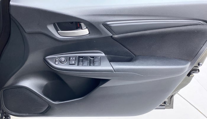 2018 Honda WR-V 1.2 i-VTEC S MT, Petrol, Manual, 13,203 km, Driver Side Door Panels Control