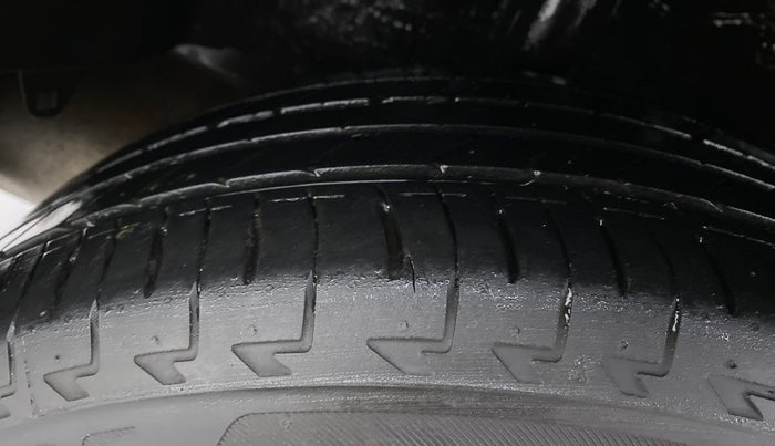 2018 Honda WR-V 1.2 i-VTEC S MT, Petrol, Manual, 13,203 km, Right Rear Tyre Tread