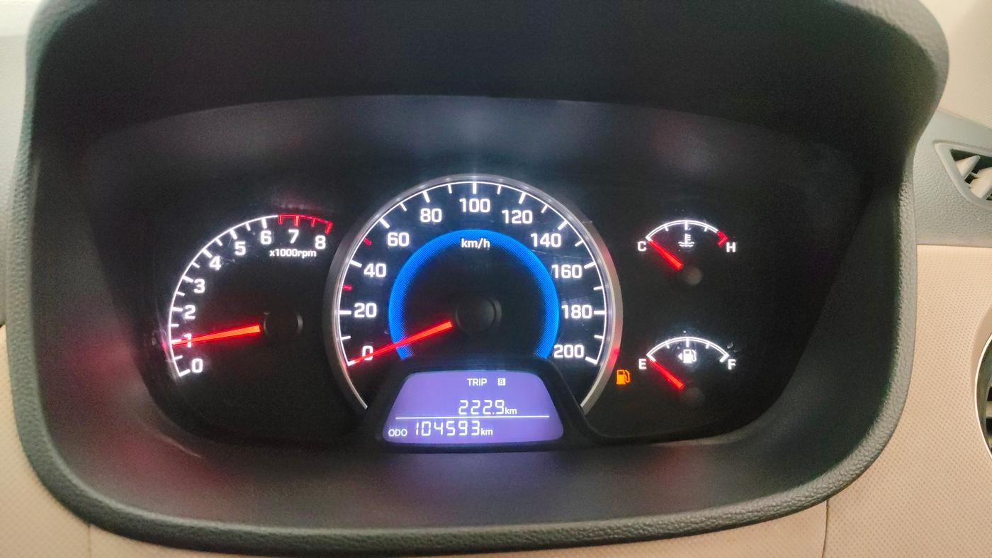 2014 Hyundai Grand i10 MAGNA 1.2 KAPPA VTVT, Petrol, Manual, 1,04,591 km, Odometer Image
