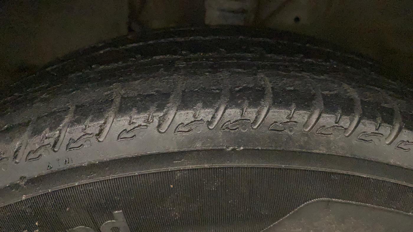 2023 Maruti New Wagon-R ZXI 1.2, Petrol, Manual, 43,633 km, Left Front Tyre Tread