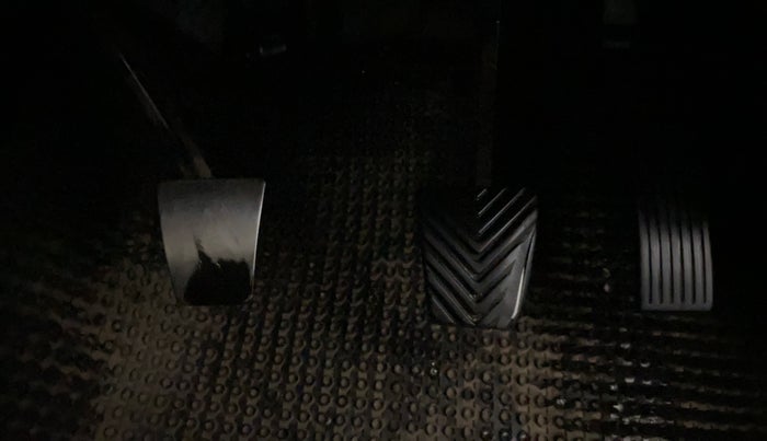 2016 Hyundai Elite i20 ASTA 1.2, Petrol, Manual, 82,901 km, Pedals