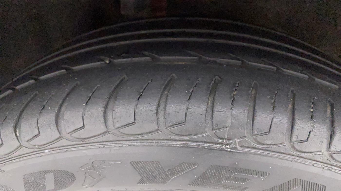 2018 Ford Ecosport TITANIUM 1.5L DIESEL, Diesel, Manual, 73,250 km, Right Rear Tyre Tread