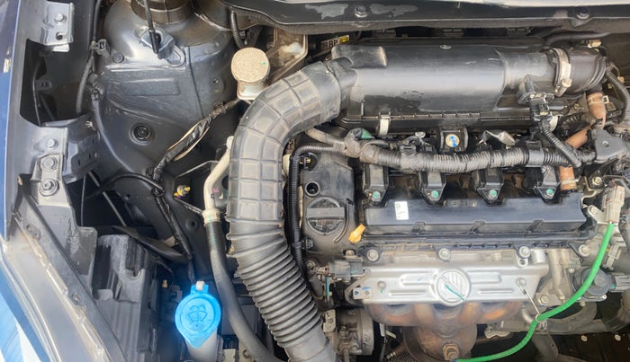 2022 Maruti Swift ZXI PLUS AMT DUAL TONE, Petrol, Automatic, 45,137 km, Engine View - Right