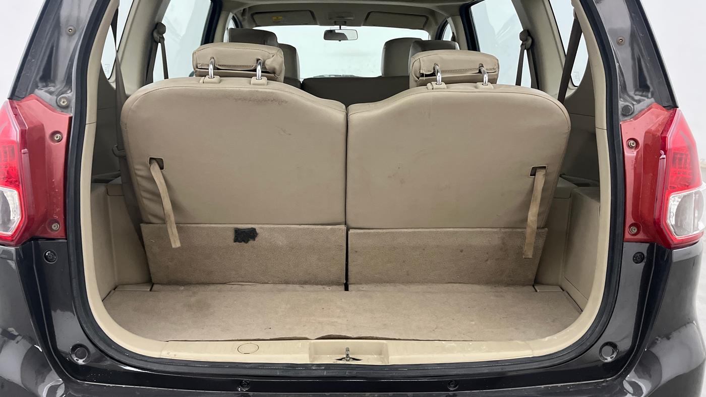 2018 Maruti Ertiga ZXI+, Petrol, Manual, 50,714 km, Boot Inside
