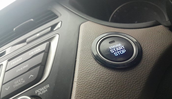 2015 Hyundai Elite i20 SPORTZ 1.2 (O), Petrol, Manual, 99,365 km, Keyless Start/ Stop Button