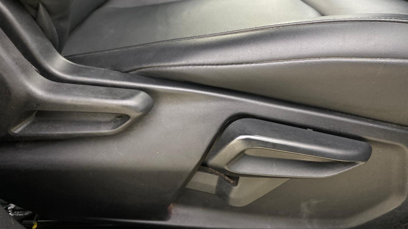2023 Tata NEXON XZ PLUS PETROL SUNROOF DARK EDITION, Petrol, Manual, 46,428 km, Driver Side Adjustment Panel