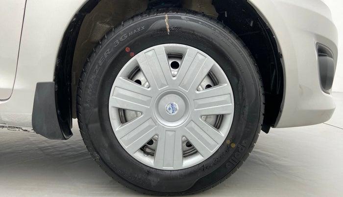 2014 Maruti Swift Dzire LDI, Diesel, Manual, 1,19,293 km, Right Front Wheel