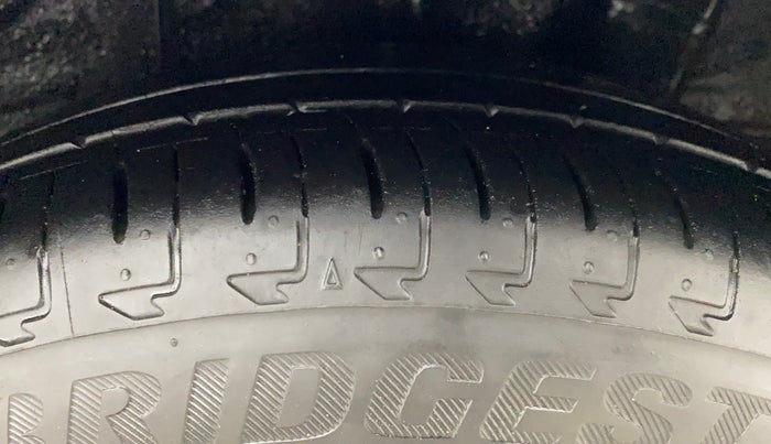 2014 Hyundai Xcent SX 1.2 (O), Petrol, Manual, 43,037 km, Left Rear Tyre Tread
