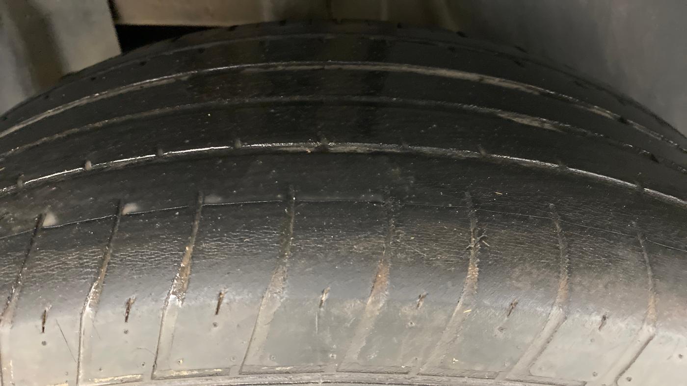 2018 Renault Captur RXE diesel (MT), Diesel, Manual, 40,592 km, Right Rear Tyre Tread
