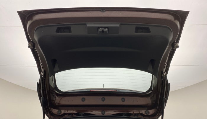 2018 Renault Captur RXE diesel (MT), Diesel, Manual, 40,592 km, Boot Door Open